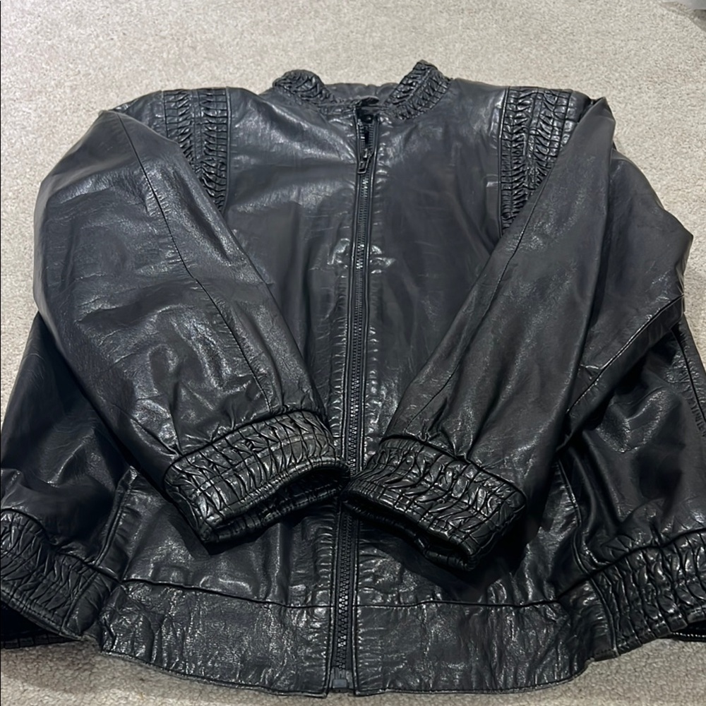 Vintage Women's Black Jacket